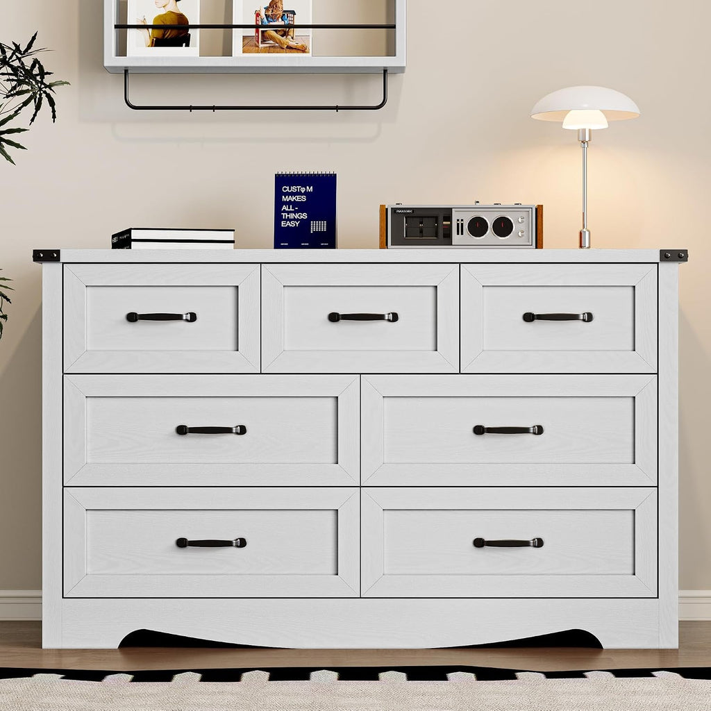 Seven Drawer Wooden Bedroom Storage Dresser Organizer With Metal Handles