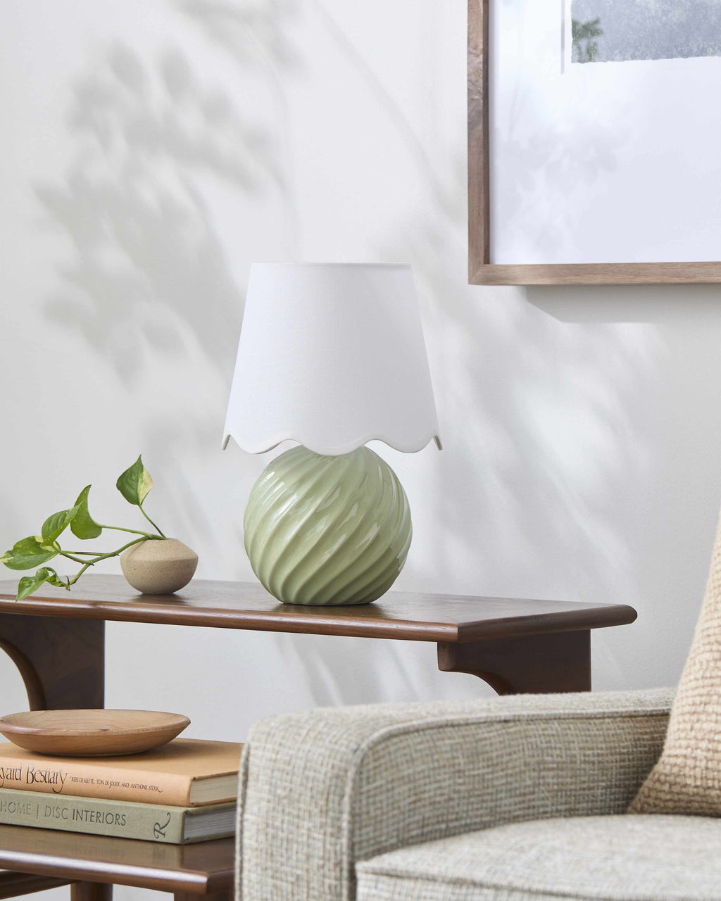 Gestalgar Green Table Lamp