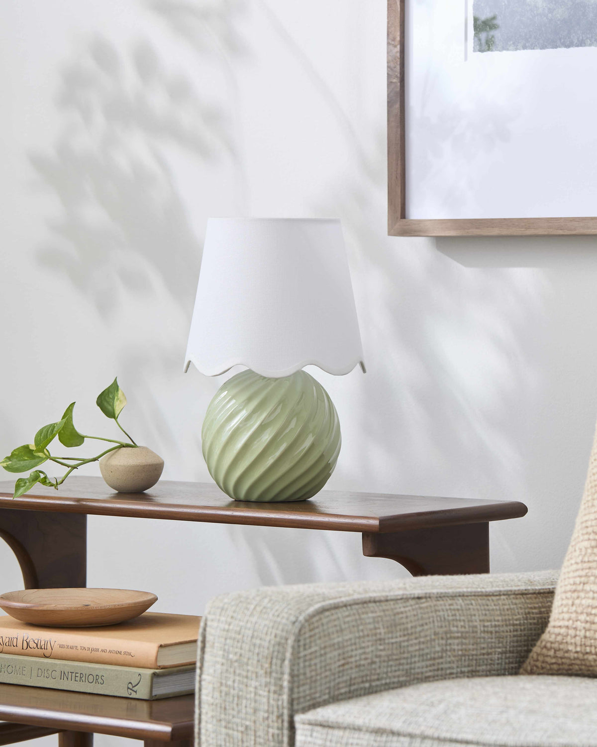 Gestalgar Green Table Lamp