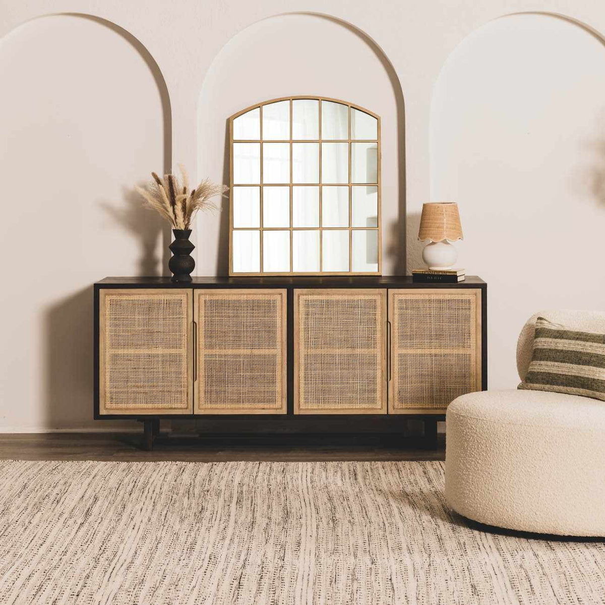 Theisseil Clear Table Lamp