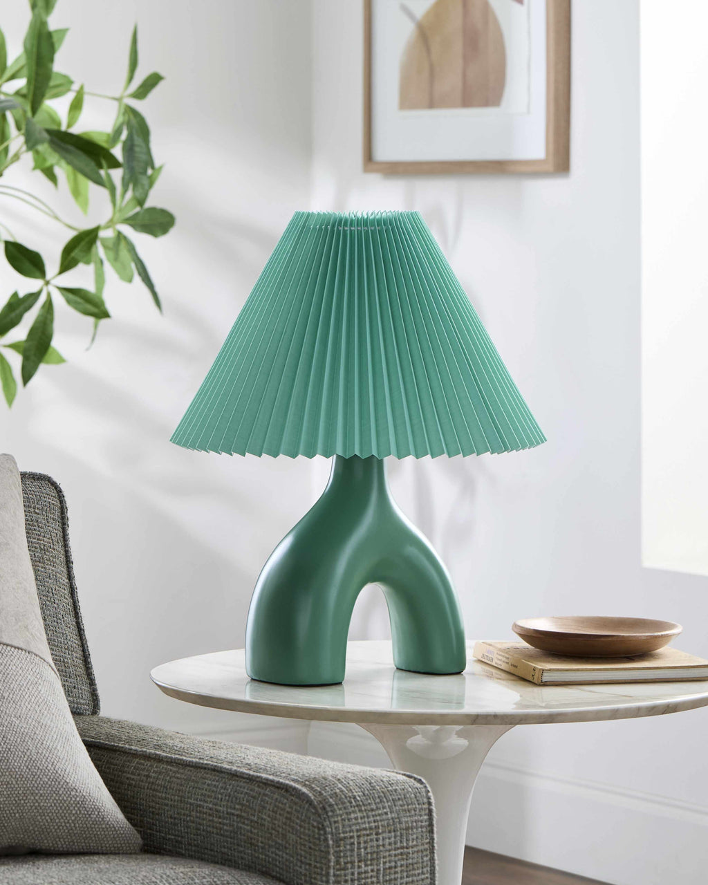 Uettingen Table Lamp