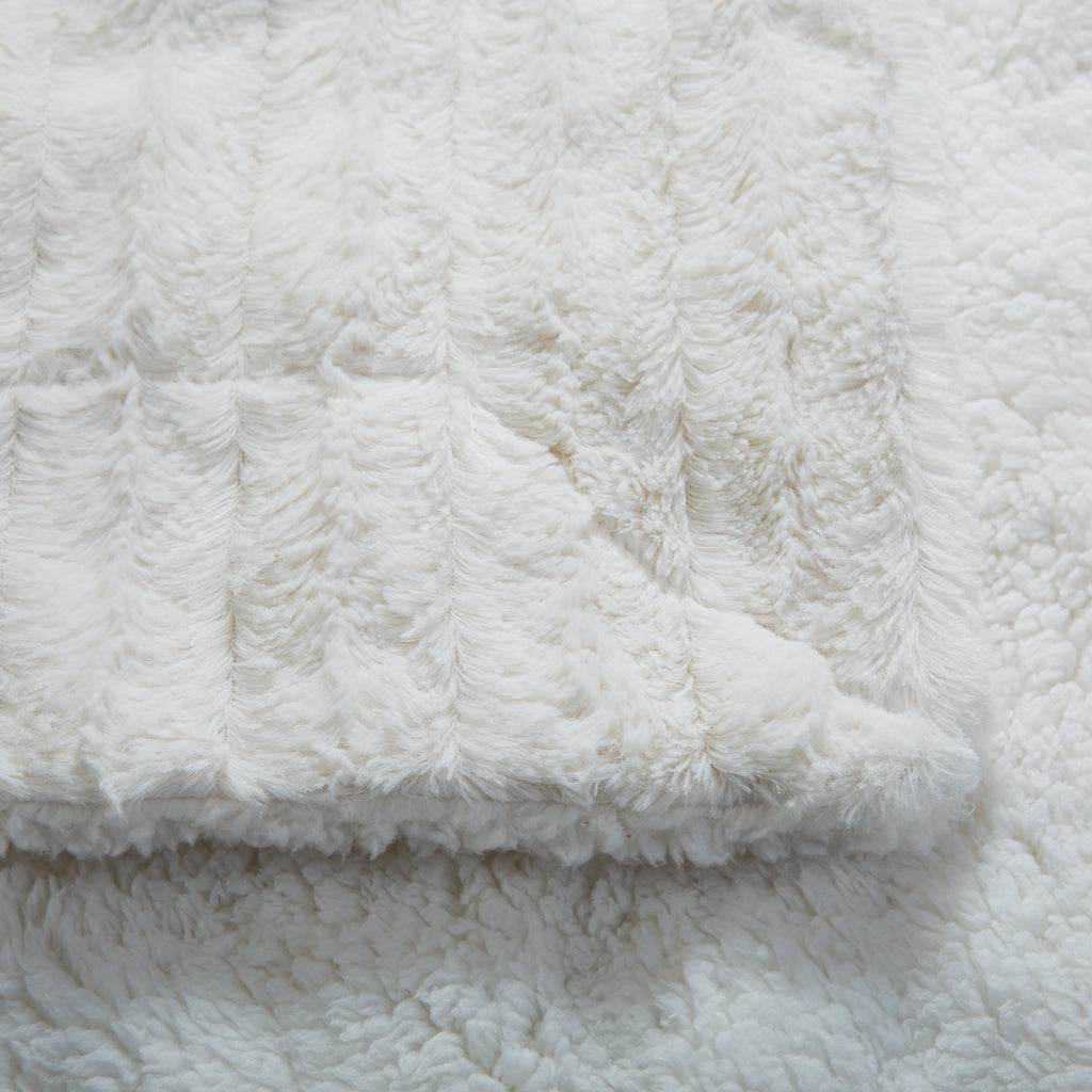 Tache White Ivory Polar Faux Fur with Sherpa Throw Blanket