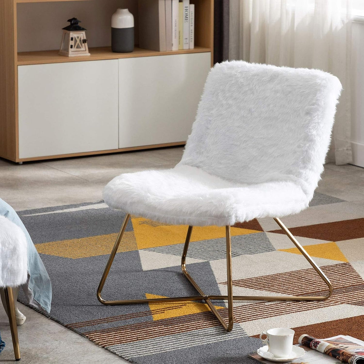 Faux Fur Upholstered Ergonomic Highback Recliner Chair