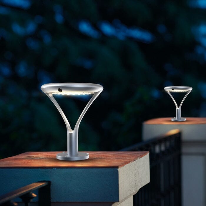 Aurora Pro® | Outdoor Pole-Mounted Dusk to Dawn Solar Ambient/Security Light