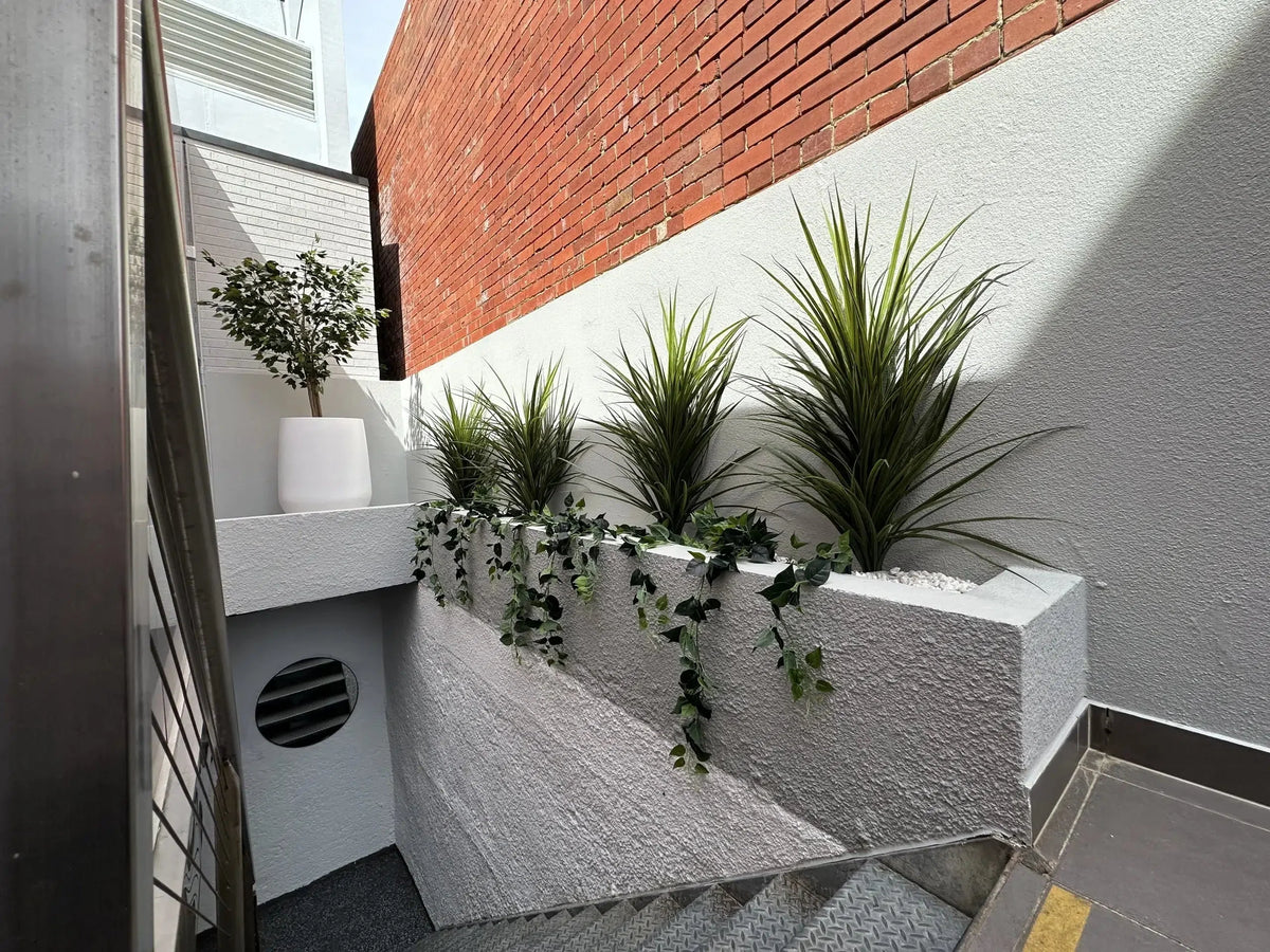 Potted Artificial Long Grass (Yucca Grass) 115cm UV Resistant